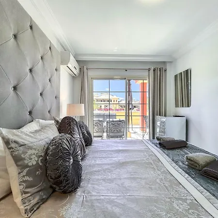 Terrazas Del Duque Ii Hideaway Daire *