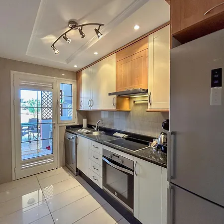 Lägenhet Terrazas Del Duque Ii Hideaway *