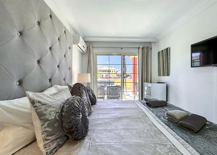 Terrazas Del Duque Ii Hideaway Daire *